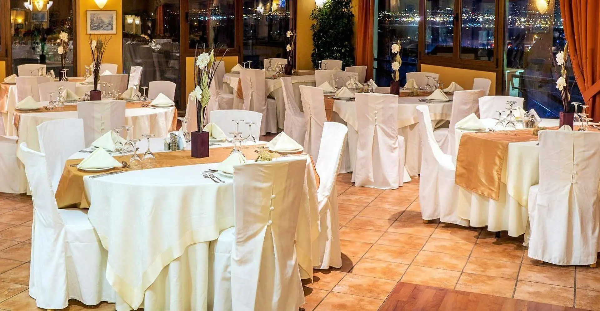 Ambassador Hotel Thessaloniki Plagiárion 3*,  Yunanistan